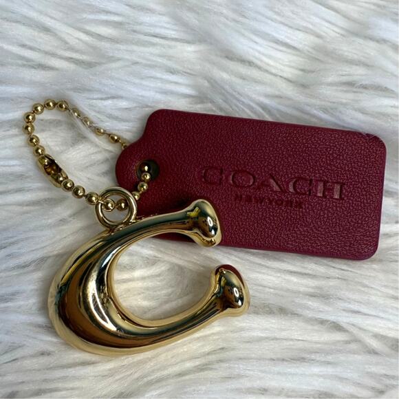 COACH "C" Hang Tag Key Fob Bag Charm - Picture 1 of 2
